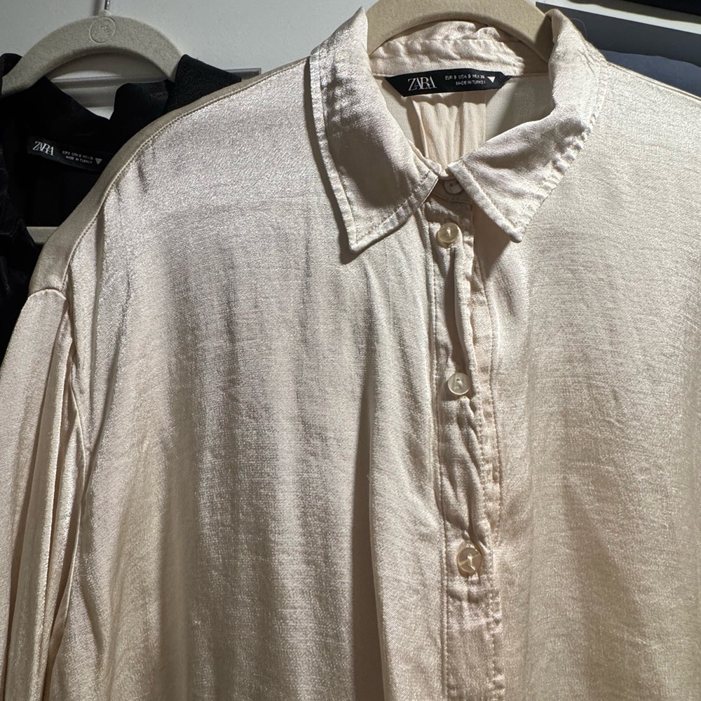 ZARA Cream and Black Satin Button-Up Crop Blouses - Picture 2 of 4